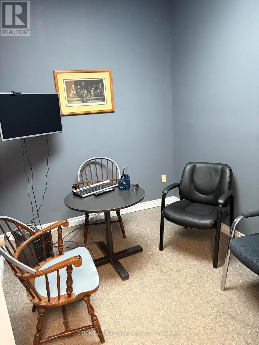 Other at 301 - 4673 ONTARIO AVENUE, Niagara Falls