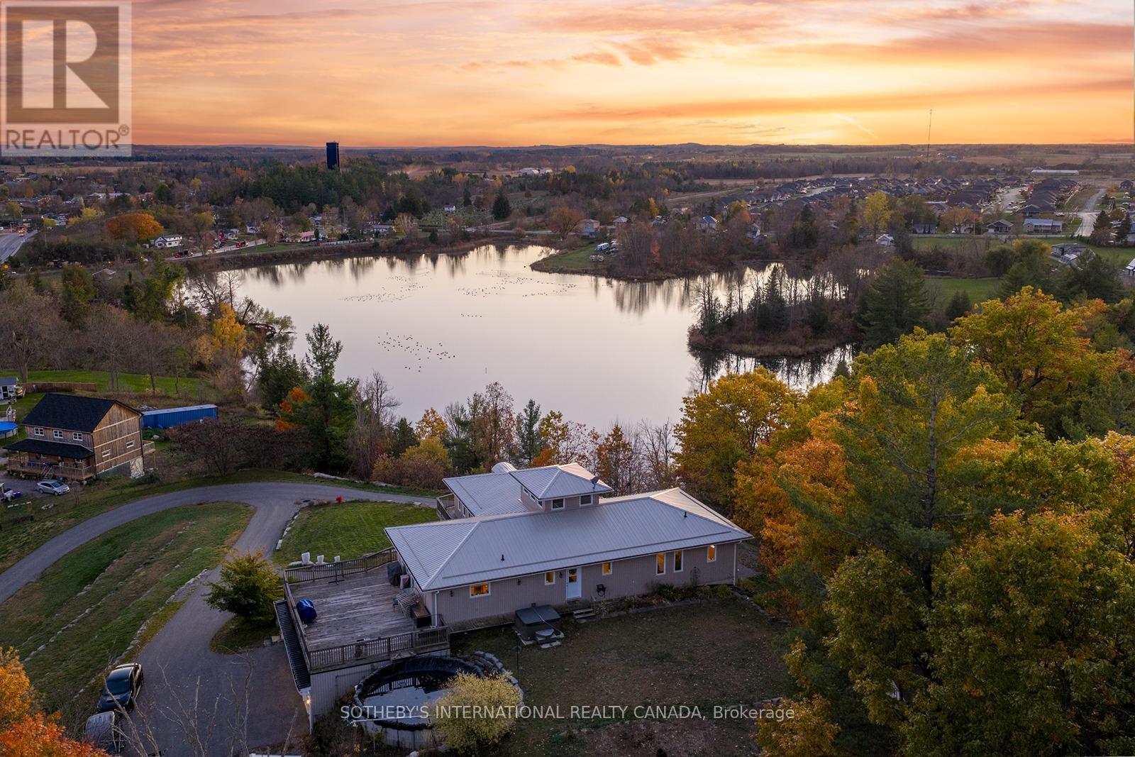 Detached at 4390 HIGHWAY 7, Asphodel-Norwood