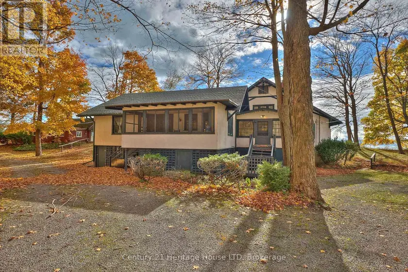 Detached at 1033 FIRELANE 1 ROAD, Port Colborne