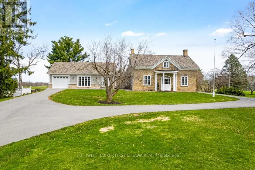 Detached at 2638 RIDEAU FERRY ROAD, Drummond/North Elmsley