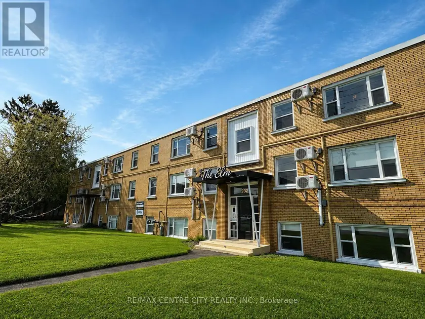 Apartment at 5 - 232 ELM STREET, St. Thomas