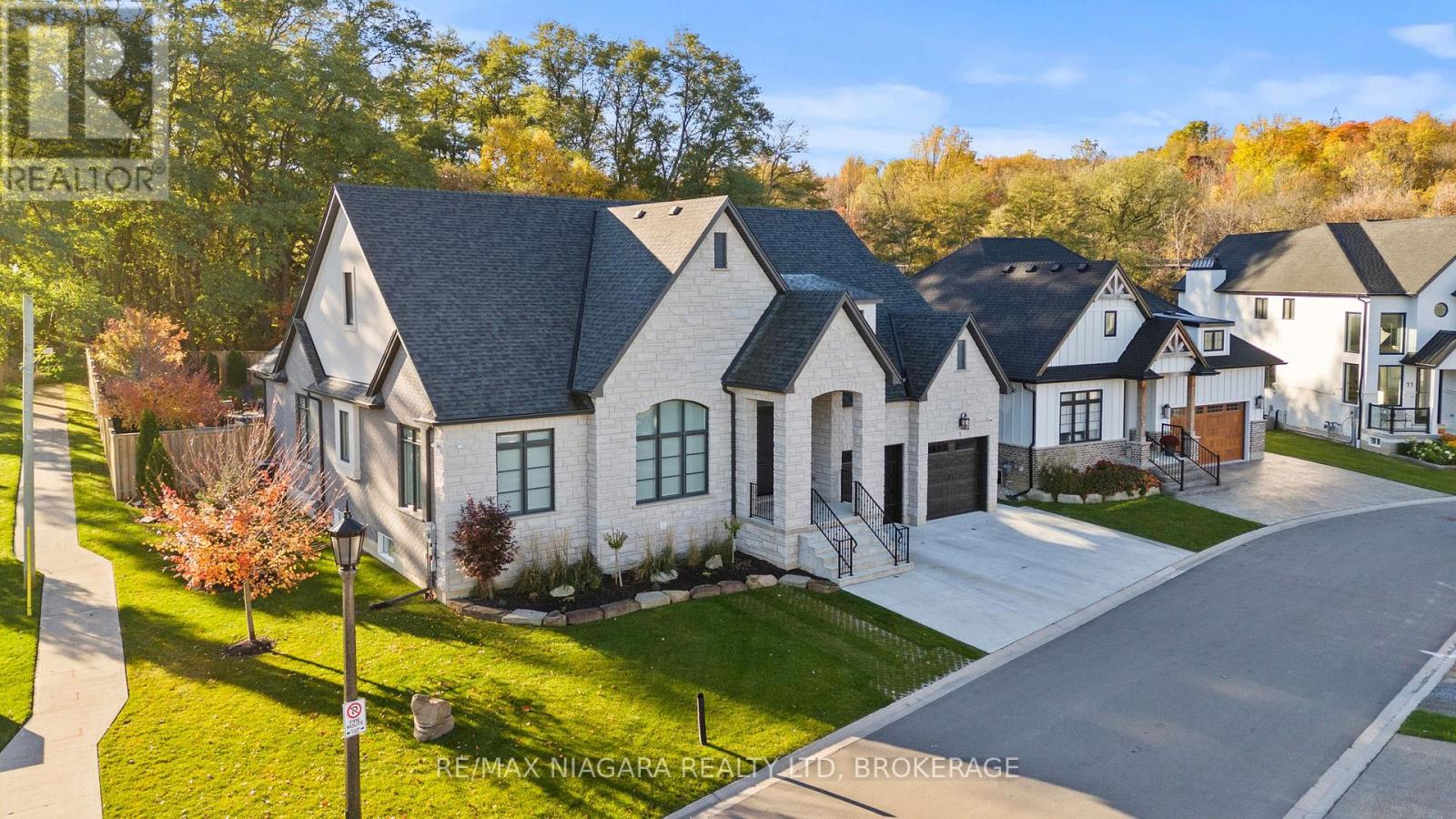 Detached at 3 FEDORKOW LANE, Niagara-on-the-Lake (St. Davids)