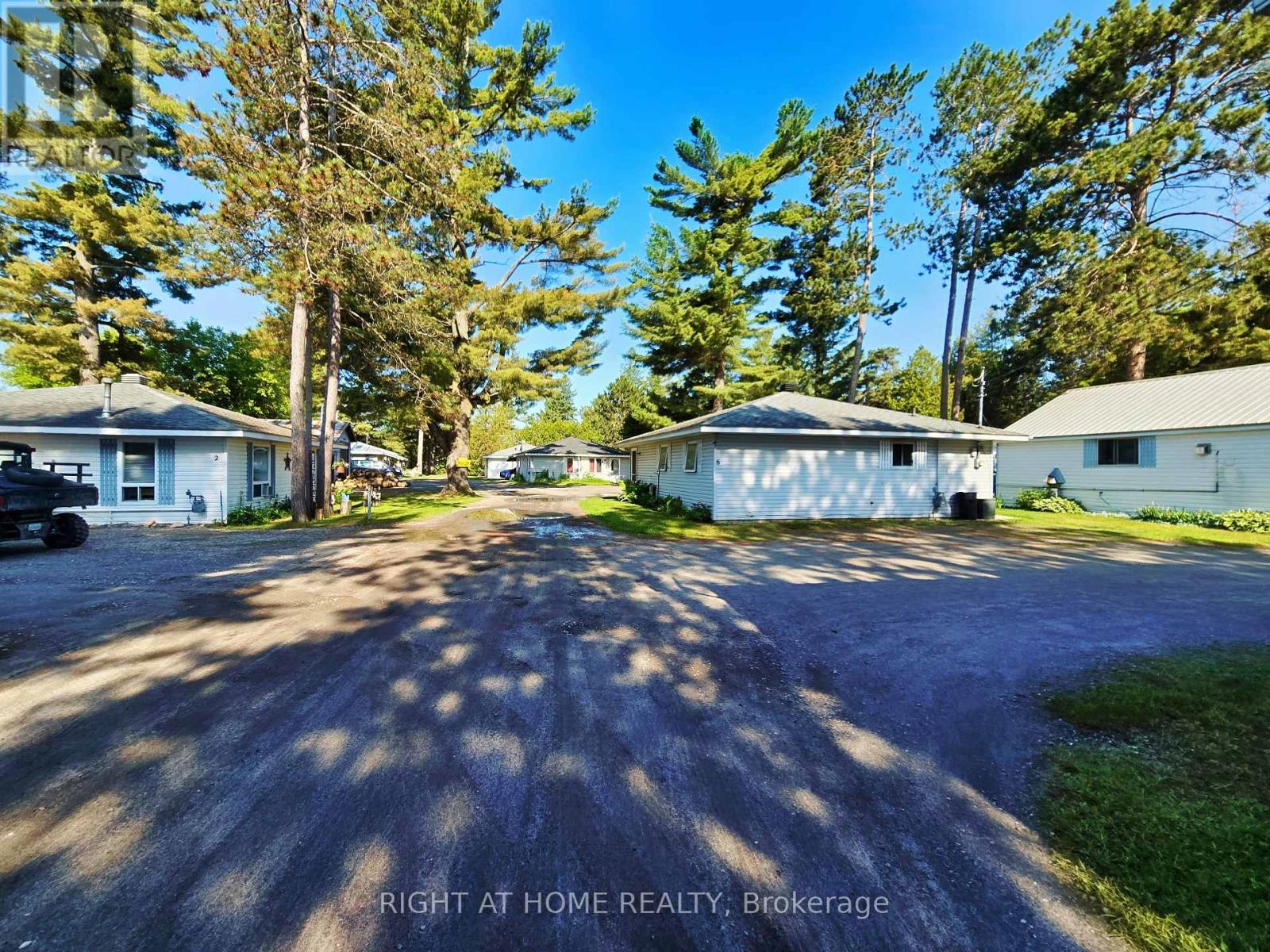 Multiplex at 6 BAY VIEW COURT, West Nipissing (Sturgeon Falls)