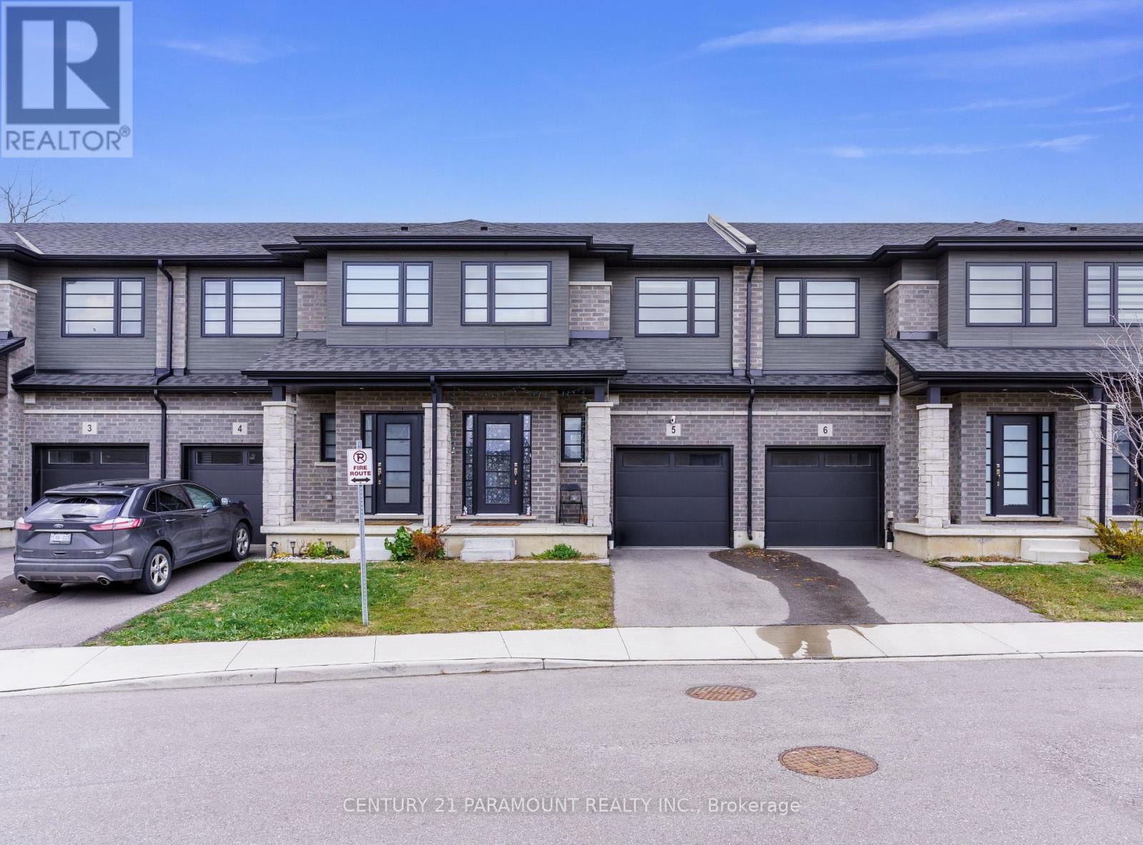 Townhouse at 5 - 520 GREY STREET, Brantford