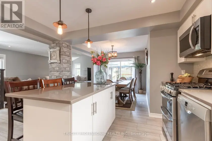 Detached at 53 ABERDEEN STREET, Centre Wellington