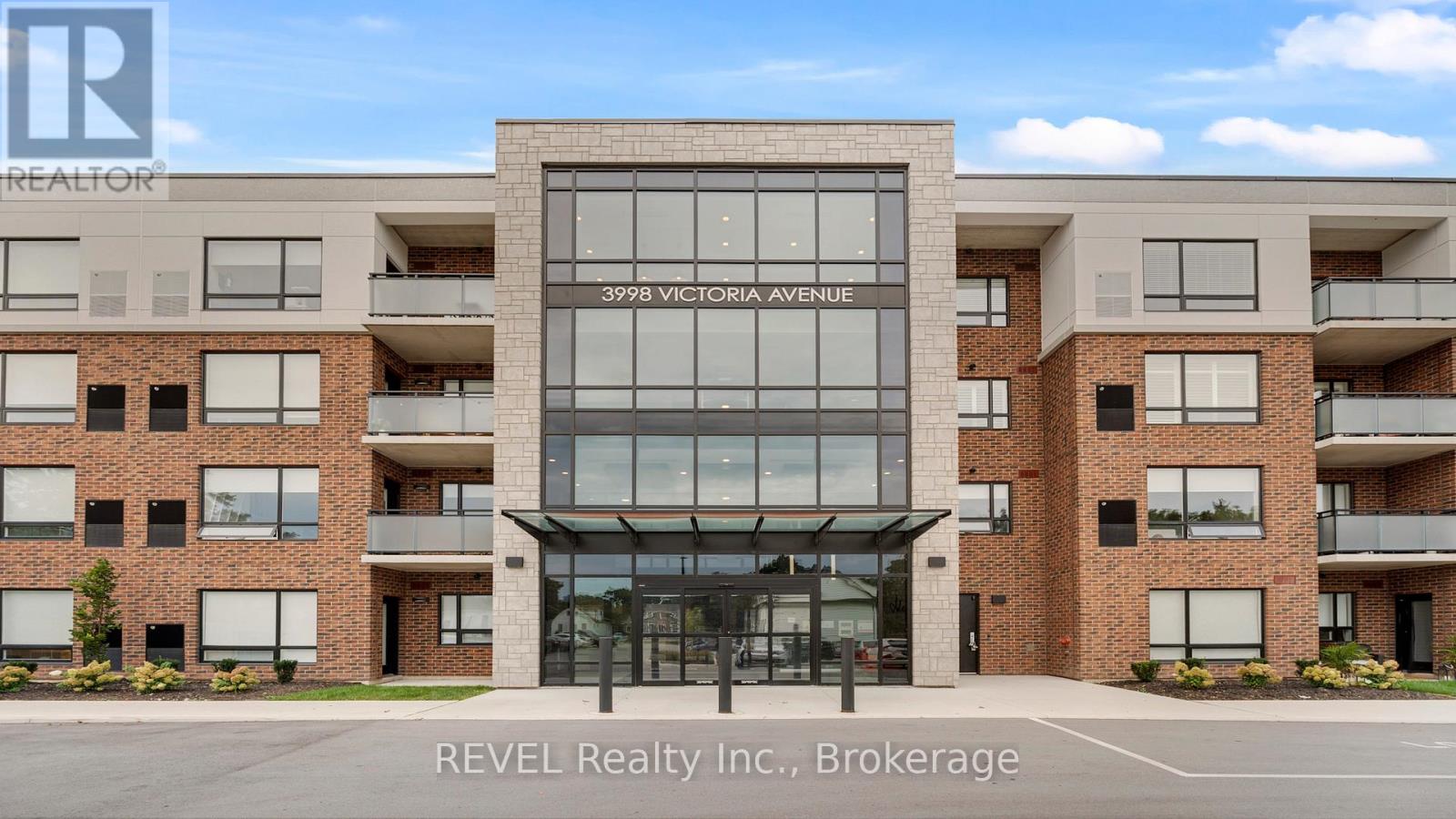 Apartment at 106 - 3998 VICTORIA AVENUE, Lincoln (Lincoln-Jordan/Vineland)