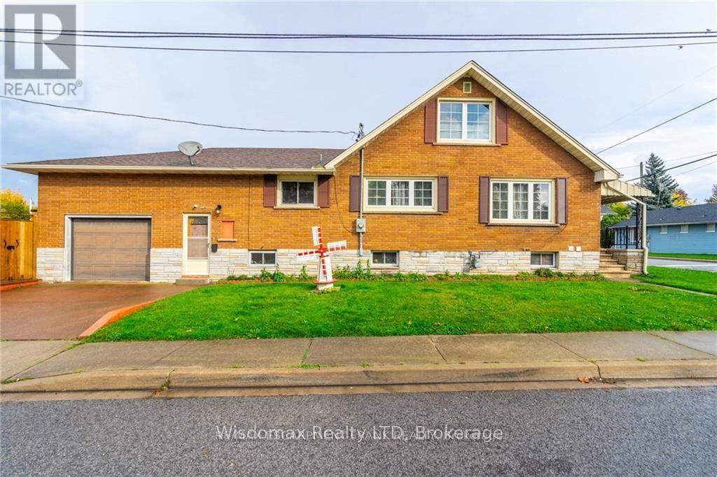 Detached at 5291 STAMFORD STREET, Niagara Falls (Cherrywood)