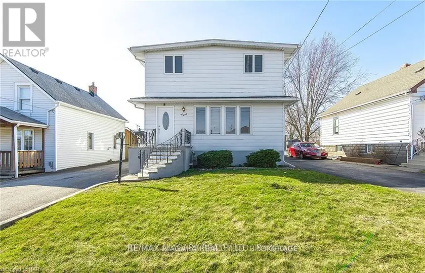 Detached at 120 ELIZABETH STREET, Port Colborne
