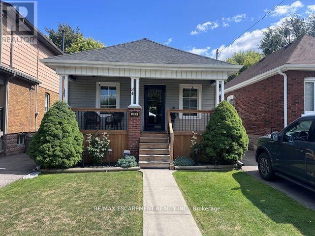 Detached at 84 BARONS AVENUE N, Hamilton (Homeside)