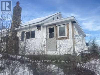 Detached at 20 Grizzly St,