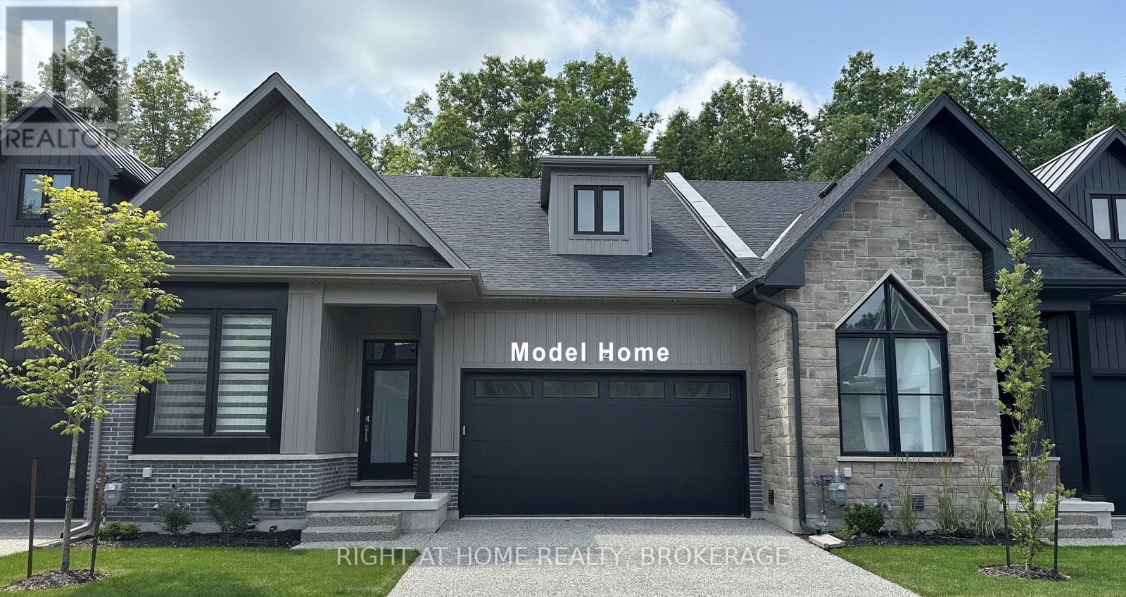 Townhouse at 7 - 3318 WEINBRENNER ROAD, Niagara Falls (Chippawa)