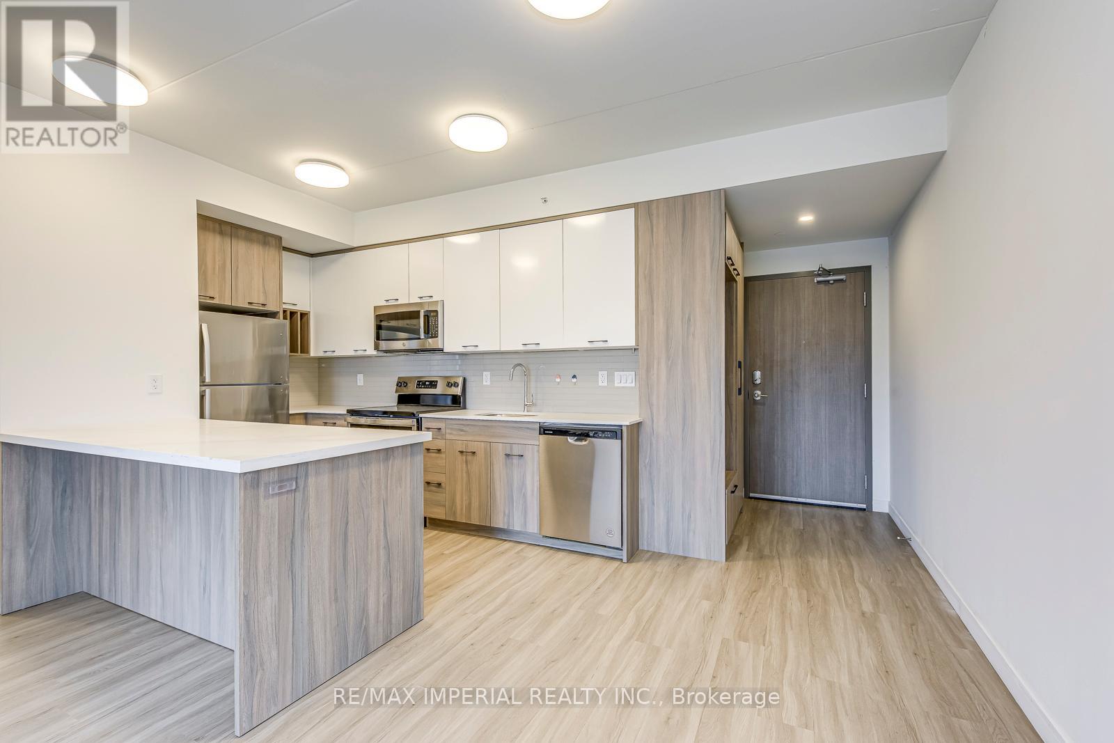 Multiplex at 1308 - 49 WALNUT STREET S, Hamilton