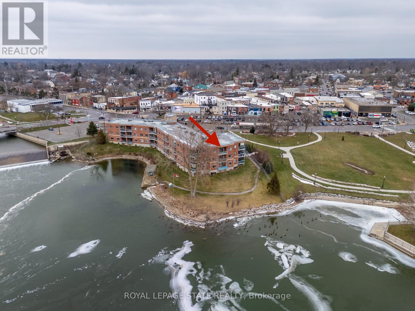 Apartment at 309 - 210 MAIN STREET E, Haldimand (Dunnville)