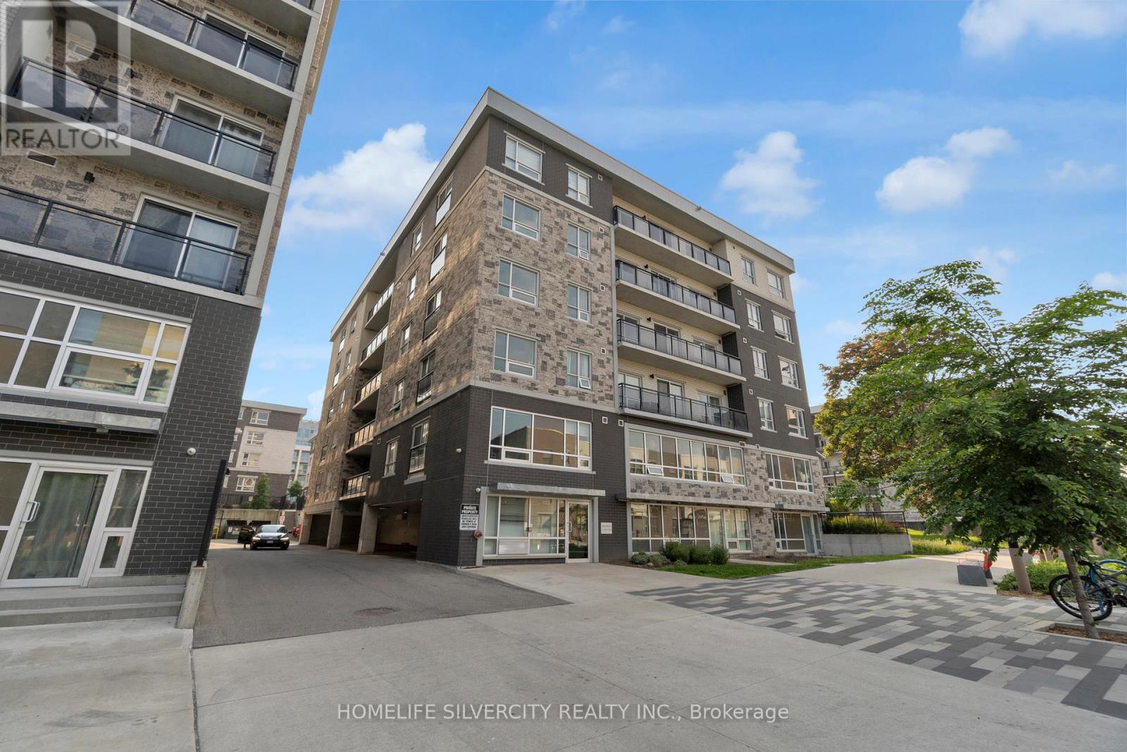 Apartment at A405 - 275 LARCH STREET, Waterloo
