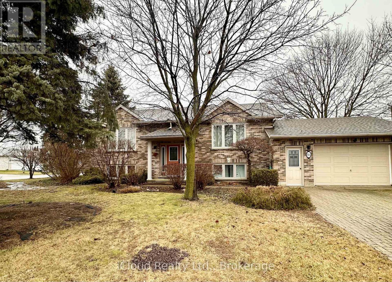 Detached at 86 GLENDALE DRIVE E, Tillsonburg