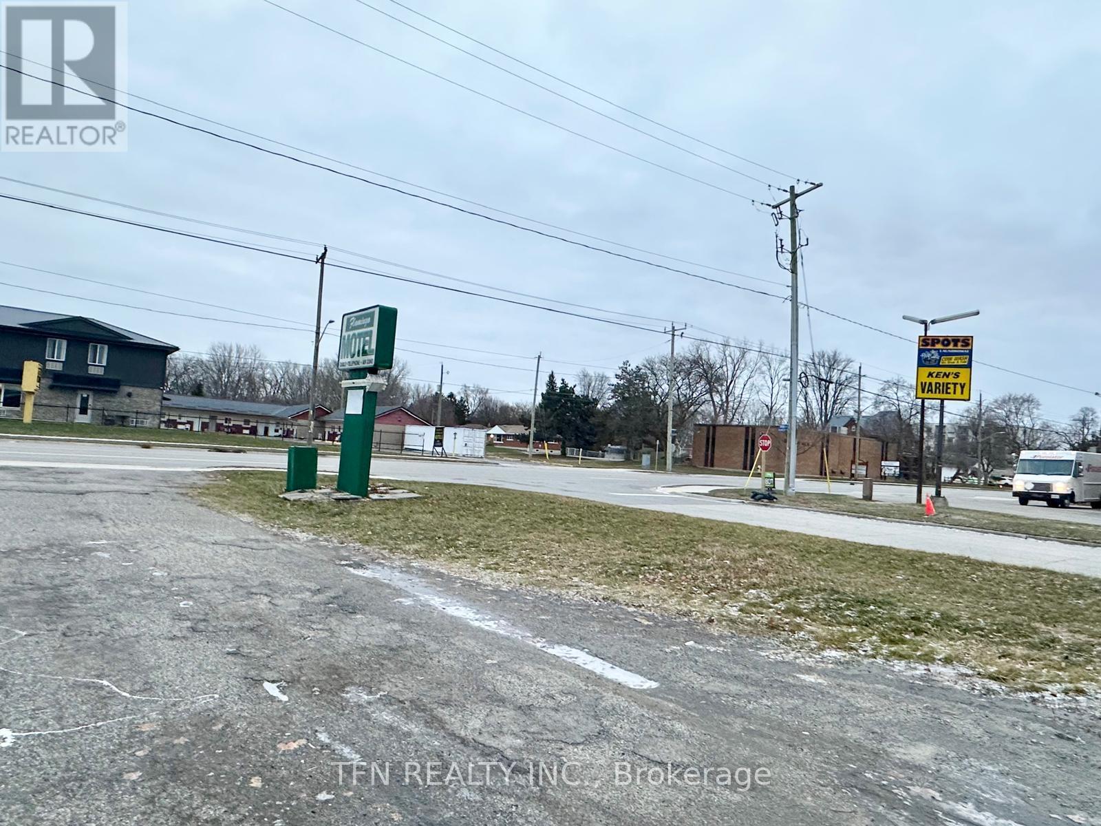 Other at 421 GRAND AVENUE E, Chatham-Kent