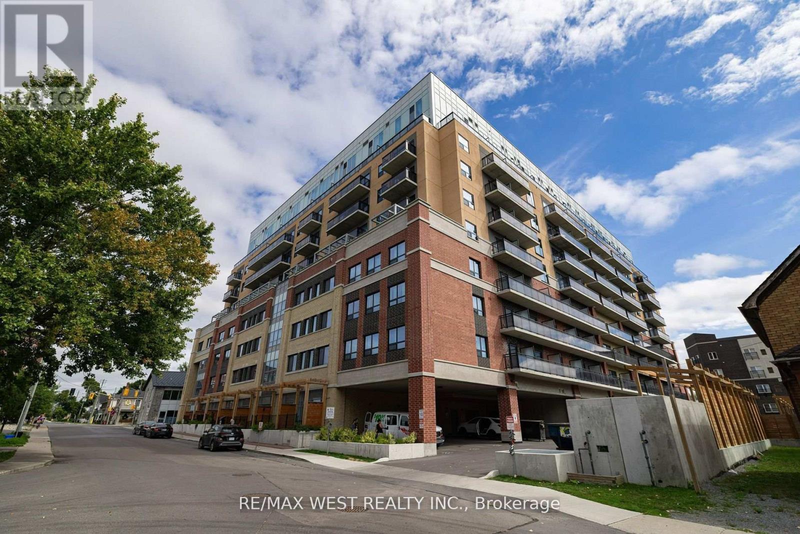 Apartment at 440 - 652 PRINCESS STREET, Kingston (Central City East)