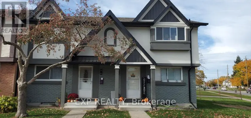 Townhouse at 24 - 33 BERKLEY DRIVE, St. Catharines