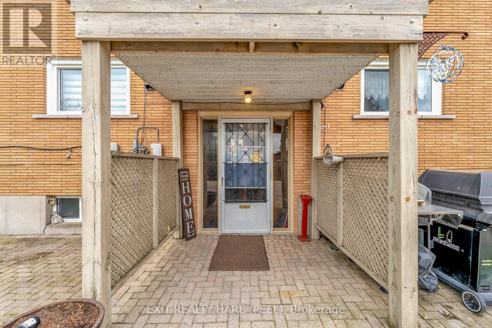 Multiplex at 52 HAMPTON STREET, Brantford