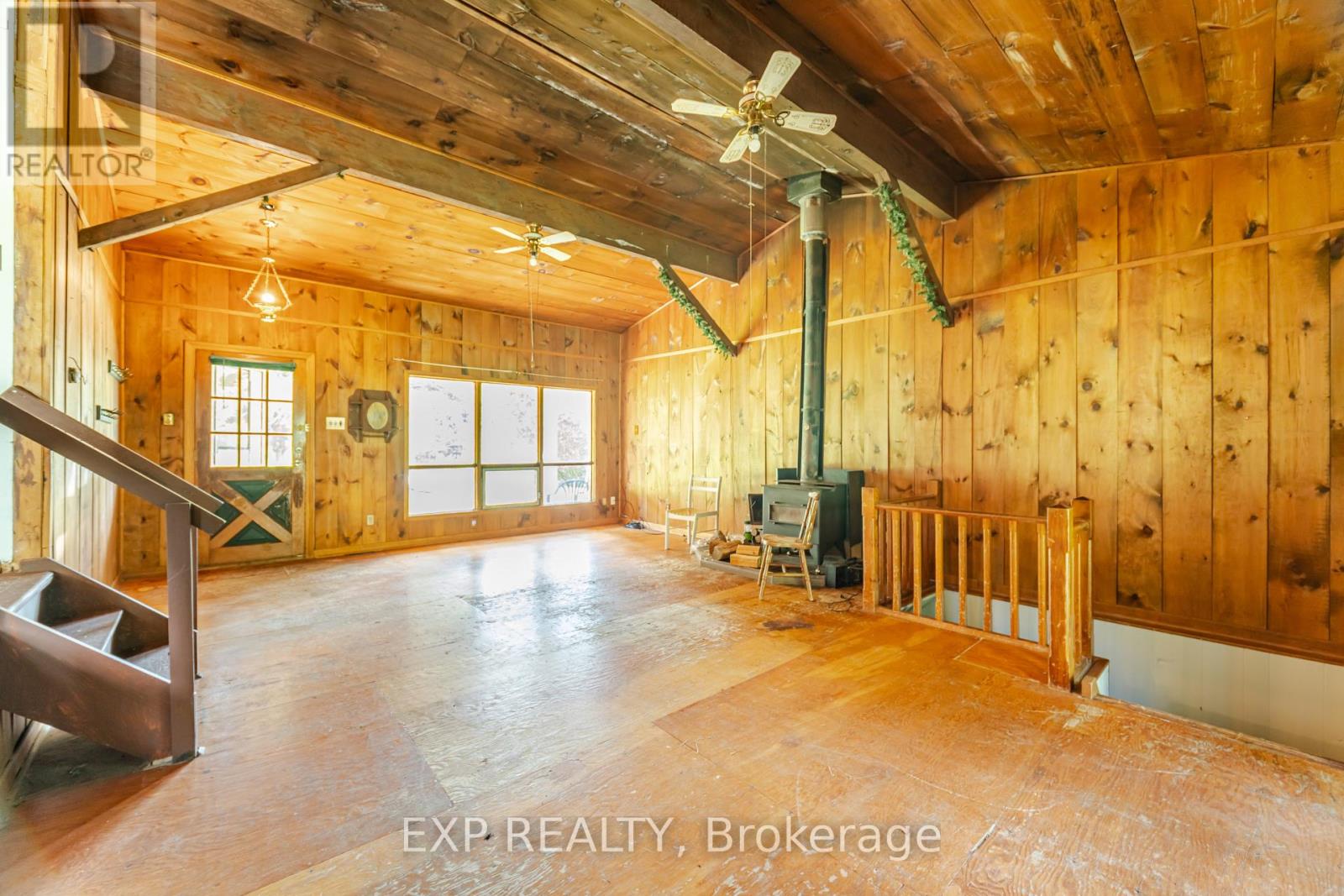 Detached at 111490 GREY COUNTY ROAD 14, Southgate