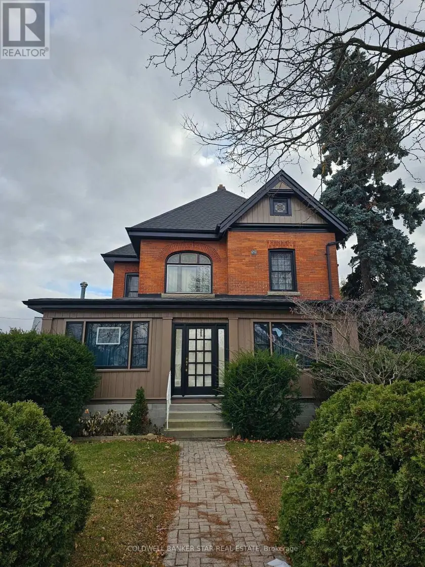 Detached at 61 LONDON ROAD, Chatham-Kent