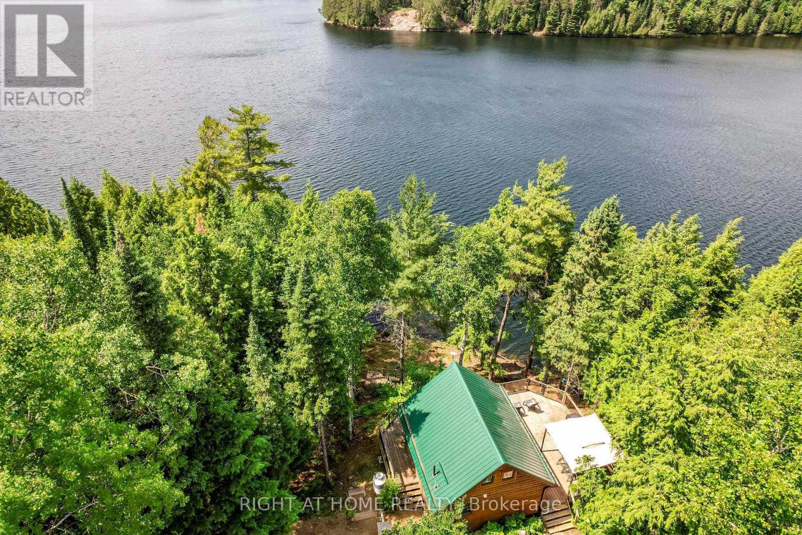 Detached at 592 MOCCASIN LAKE ROAD, Brudenell, Lyndoch and Raglan