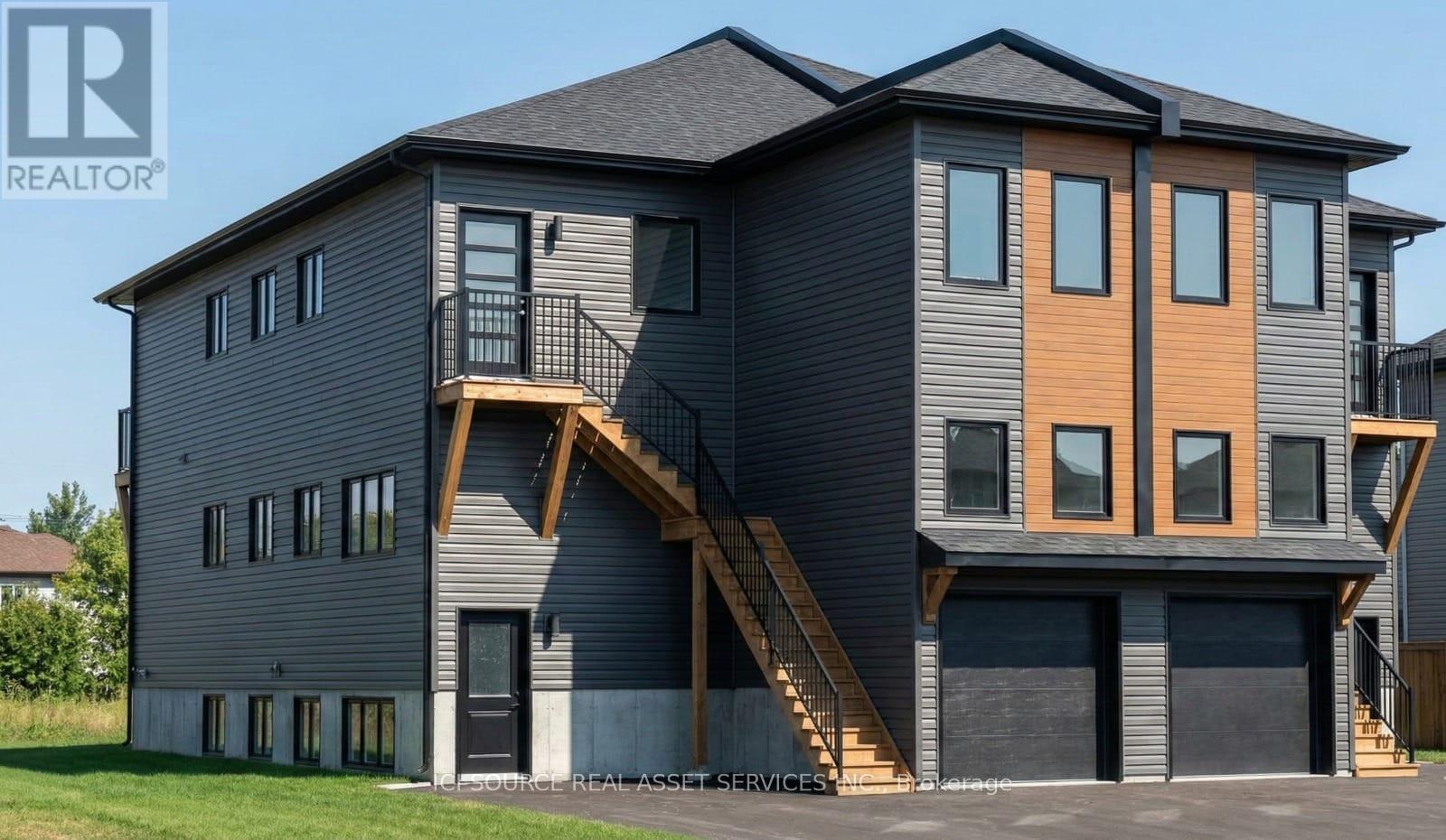 Semi-Detached/Link at A2 - 51A HAYNES AVENUE, St. Catharines (E. Chester)