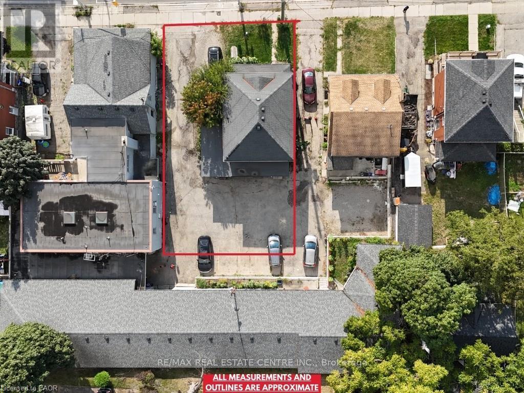 Detached at 229 WATER STREET N, Cambridge