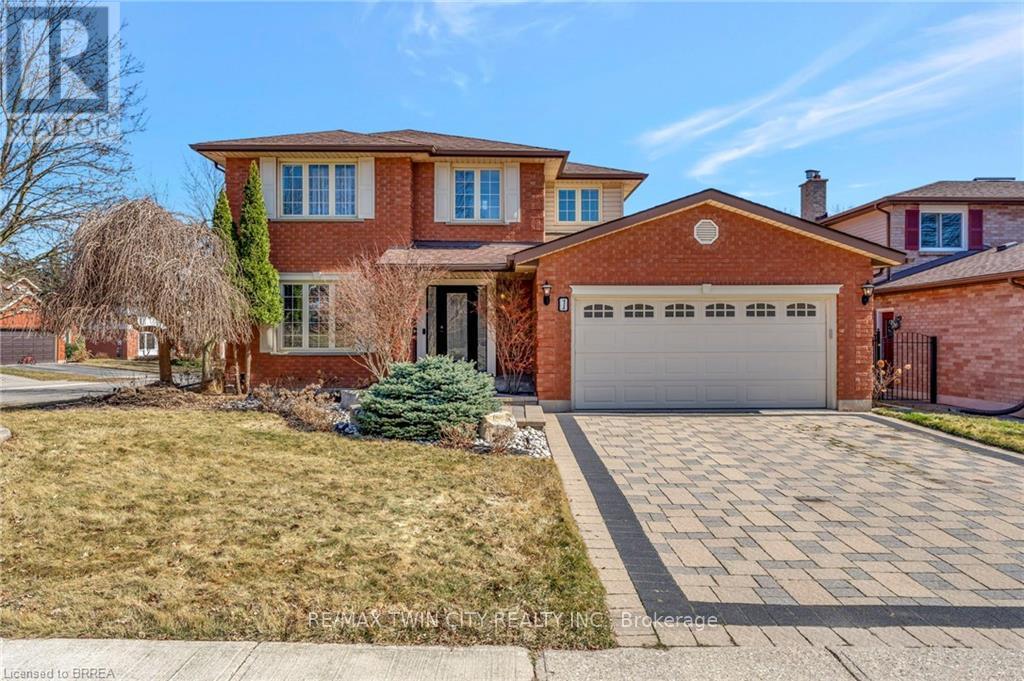 Detached at 1 BOWEN LANE, Brantford
