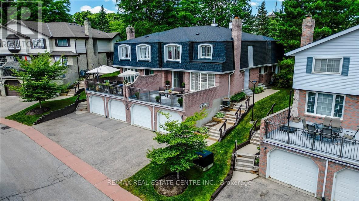 Townhouse at 4 - 493 BEECHWOOD DRIVE, Waterloo