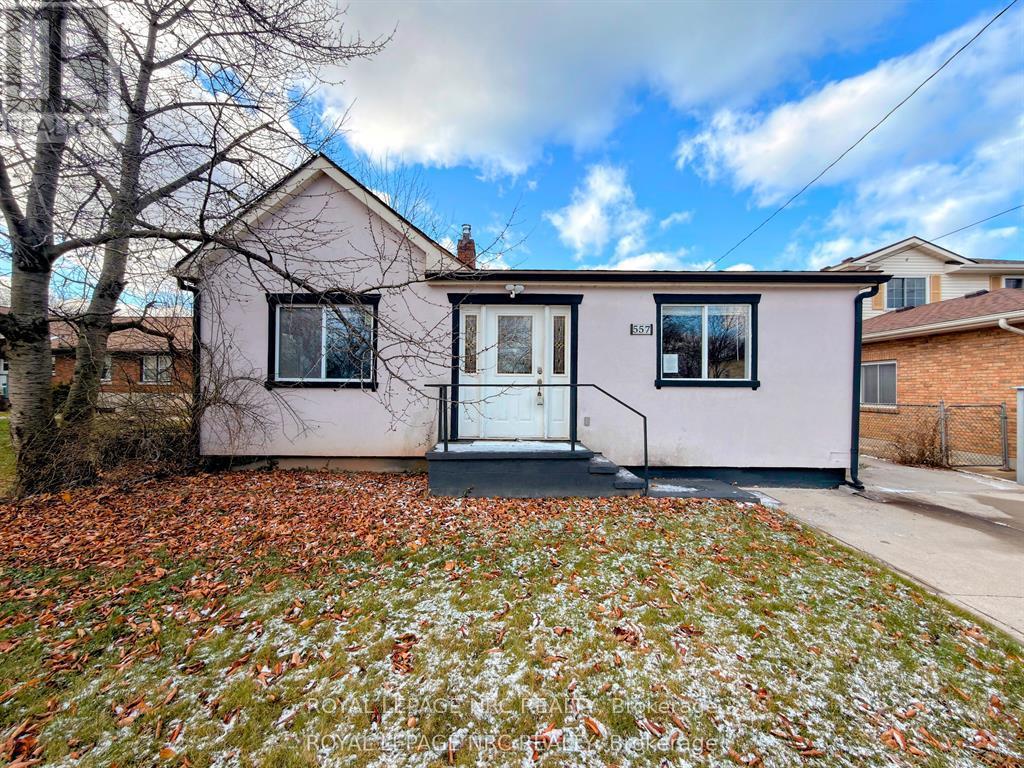 Detached at 557 GENEVA STREET, St. Catharines (Lakeport)