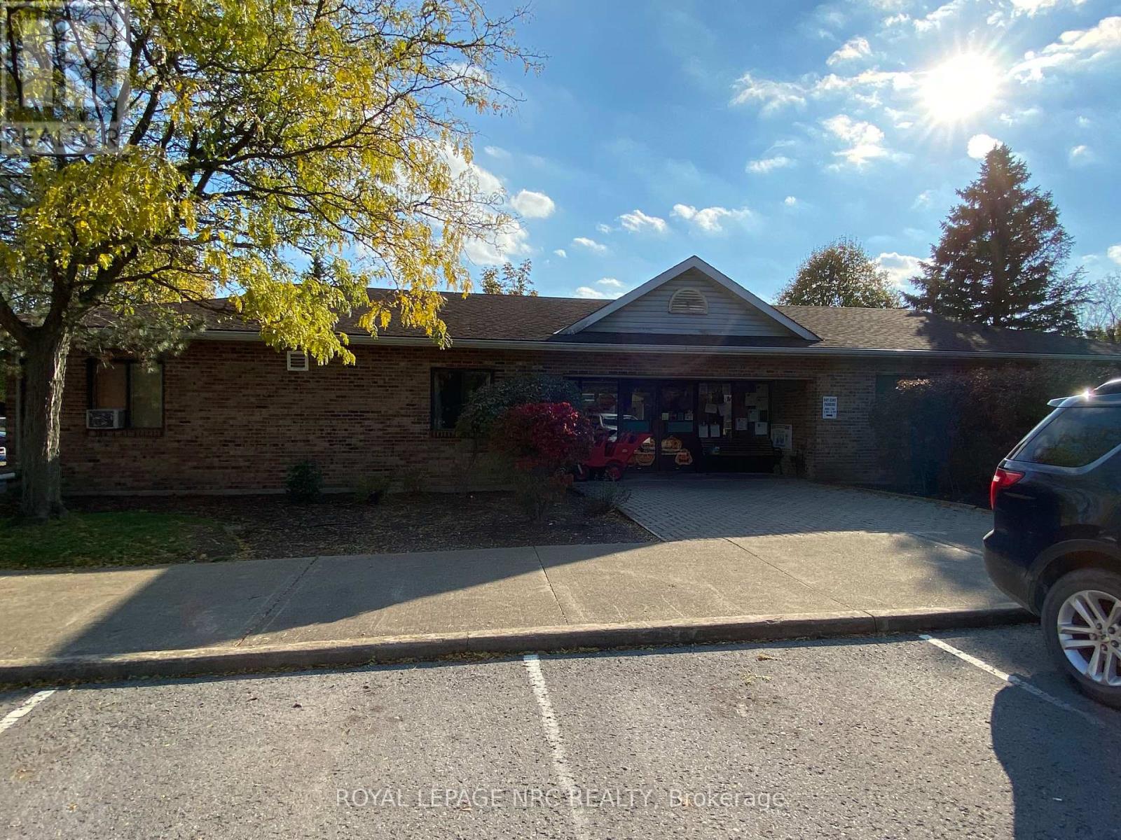 Other at 8055 MCLEOD ROAD, Niagara Falls (West Wood)