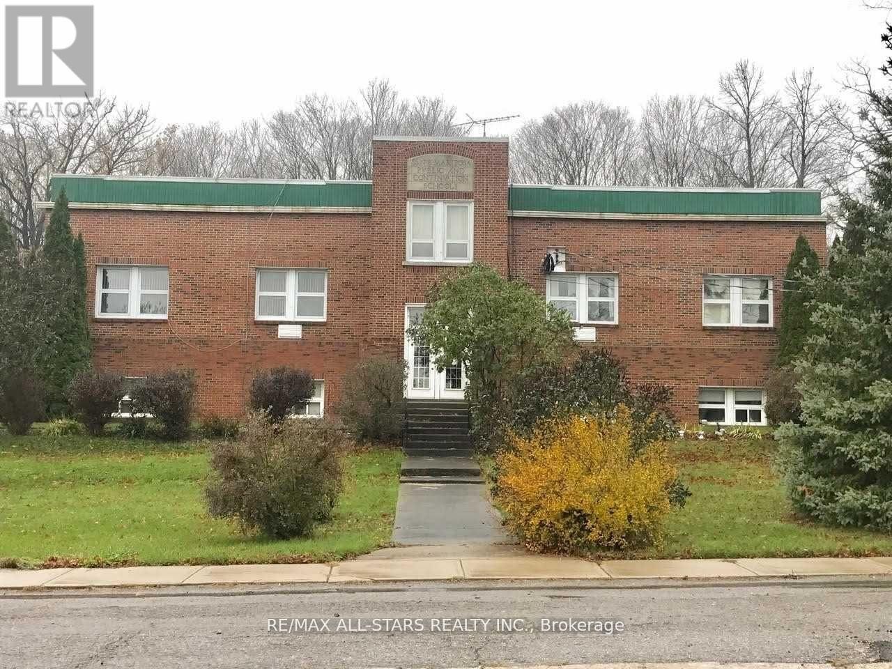 Multiplex at 479 ELDON ROAD, Kawartha Lakes (Little Britain)