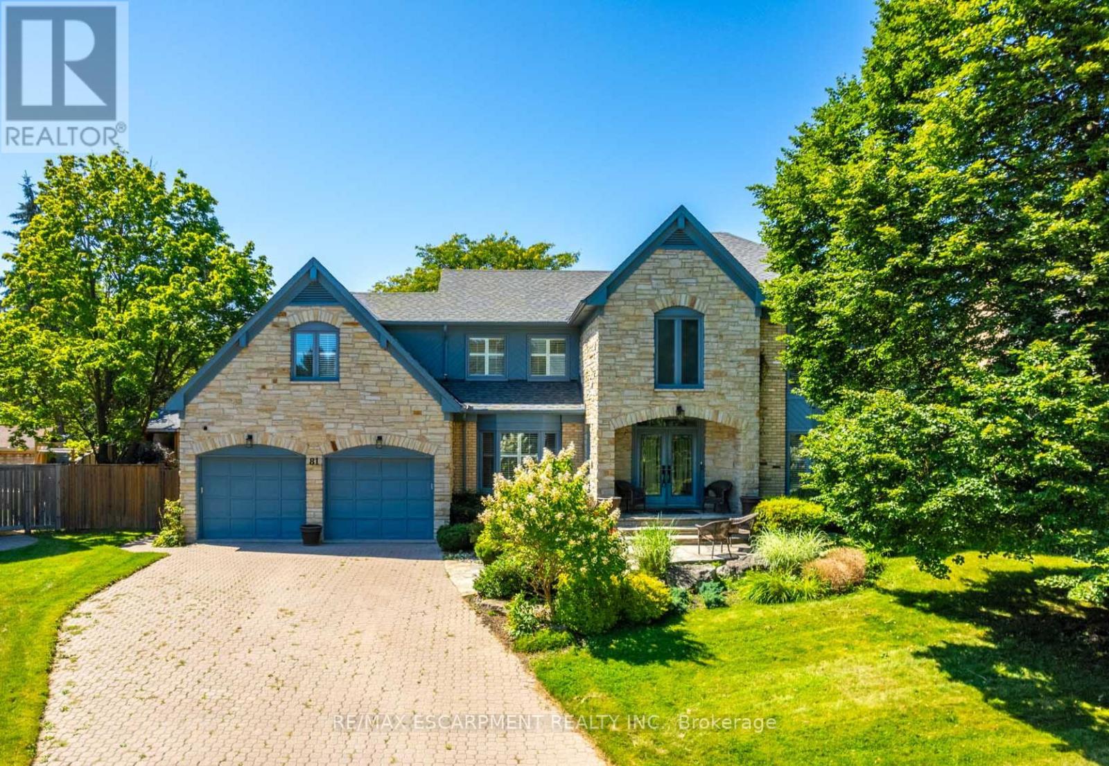 Detached at 81 FLANDERS DRIVE, Hamilton (Waterdown)