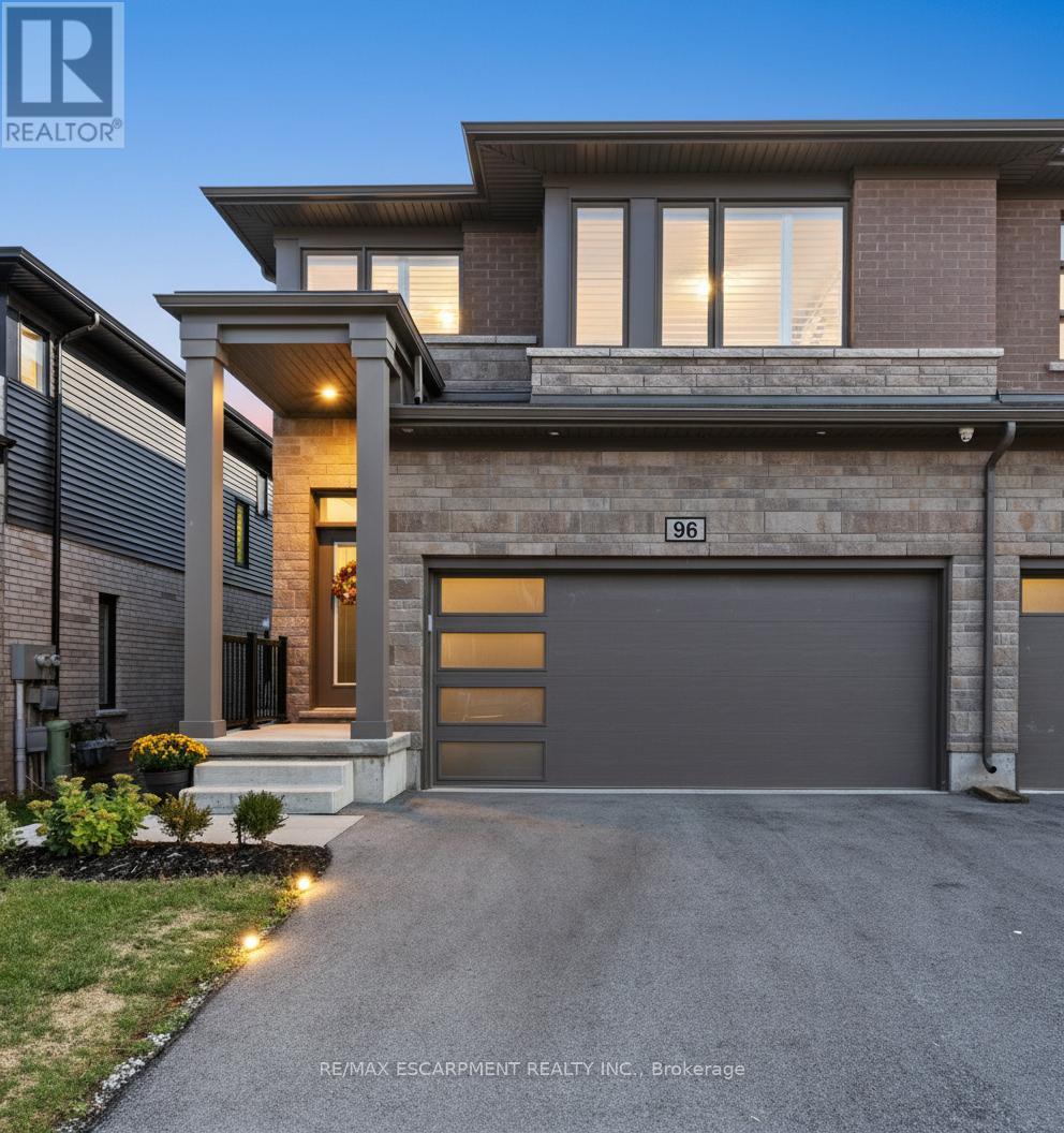 Townhouse at 96 - 4552 PORTAGE ROAD, Niagara Falls (Cherrywood)