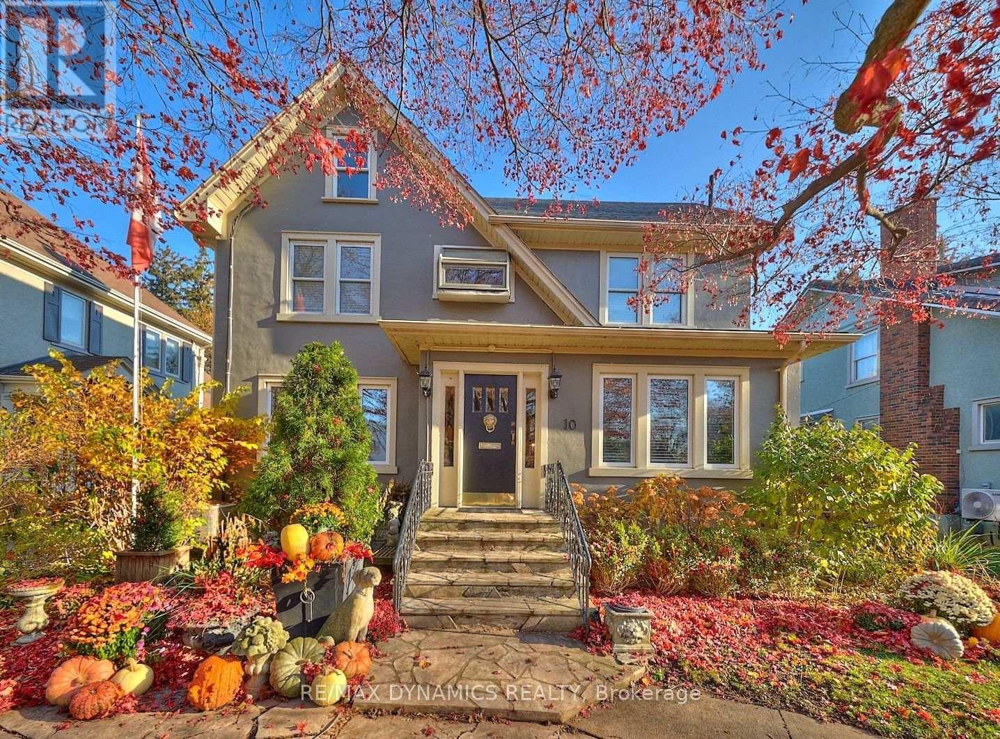 Detached at 10 THAIRS AVENUE, St. Catharines (Downtown)