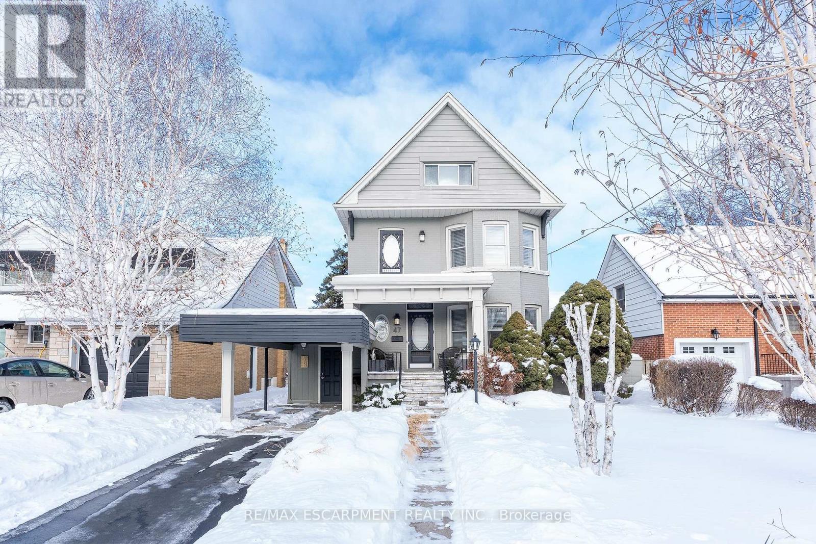 Detached at 47 MOUNTAIN PARK AVENUE, Hamilton (Centremount)