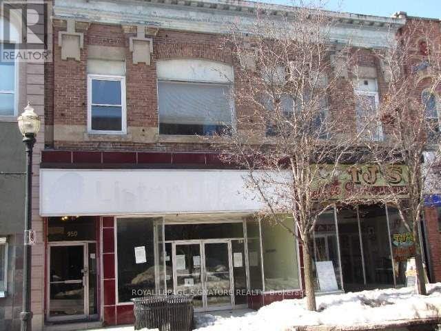 Other at 956 2ND AVENUE E, Owen Sound