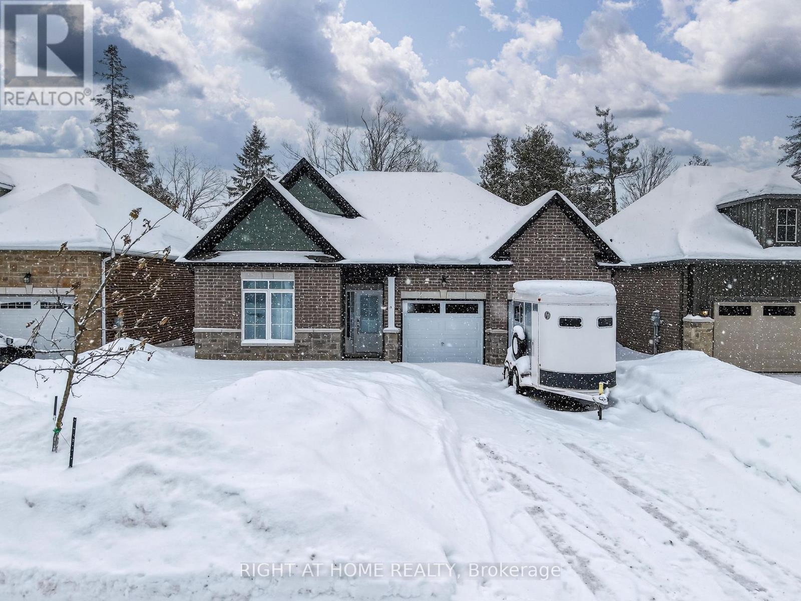 Detached at 19 HILLCROFT WAY, Kawartha Lakes (Bobcaygeon)