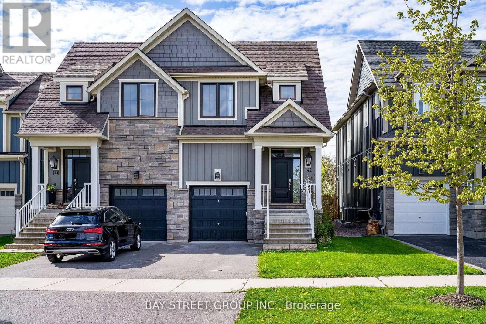 Townhouse at 142 YELLOW BIRCH CRESCENT, Blue Mountains
