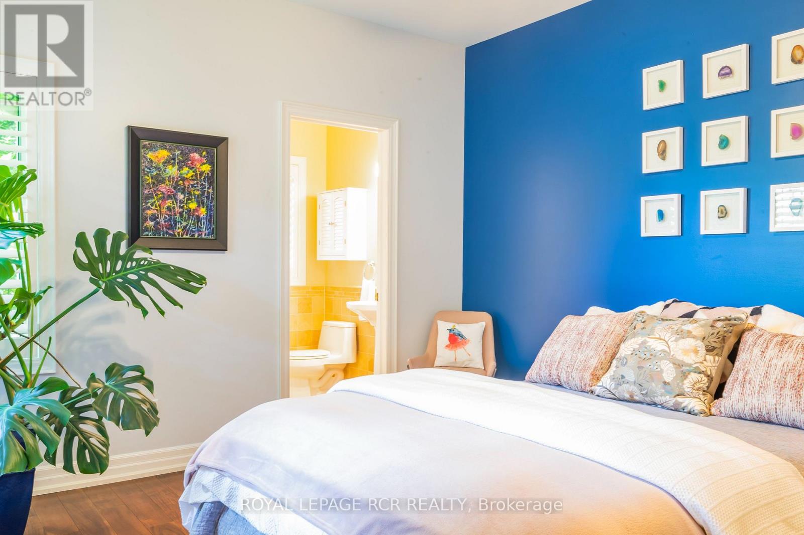 Detached at 9727 DUNDAS STREET E, Erin