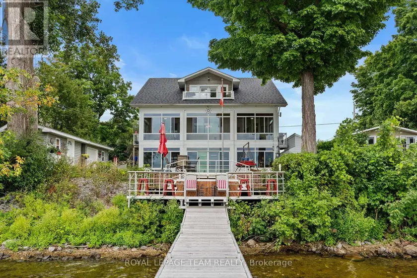 Detached at 330 GARDINER SHORE ROAD, Beckwith