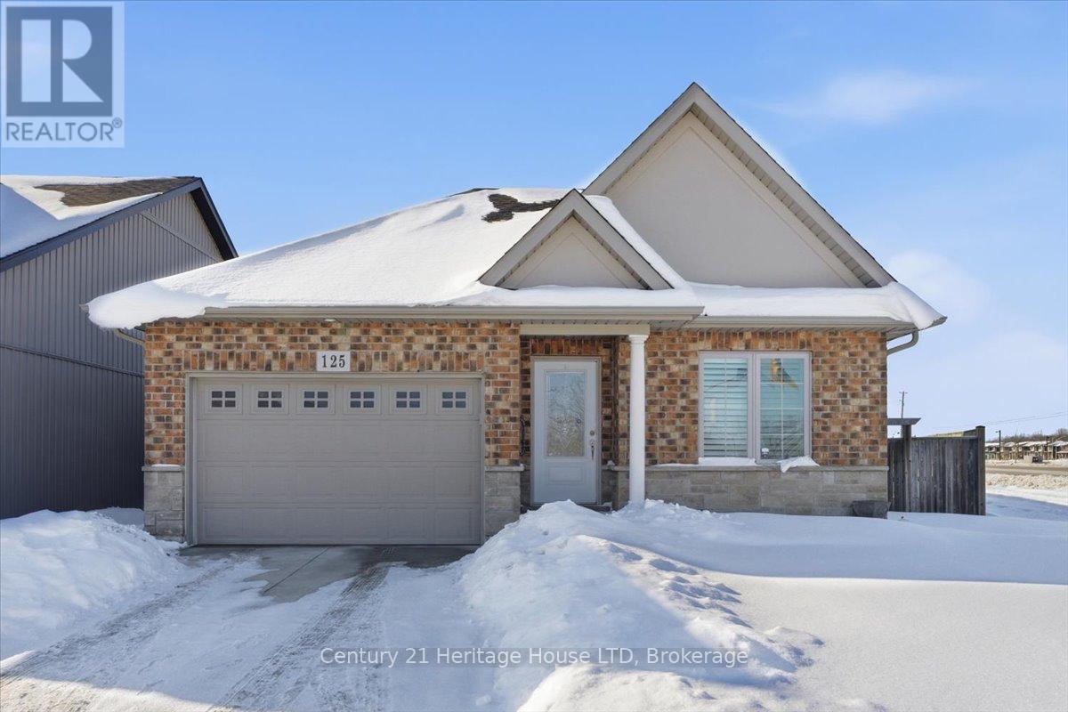 Detached at 125 CLARE AVENUE, Welland (Coyle Creek)