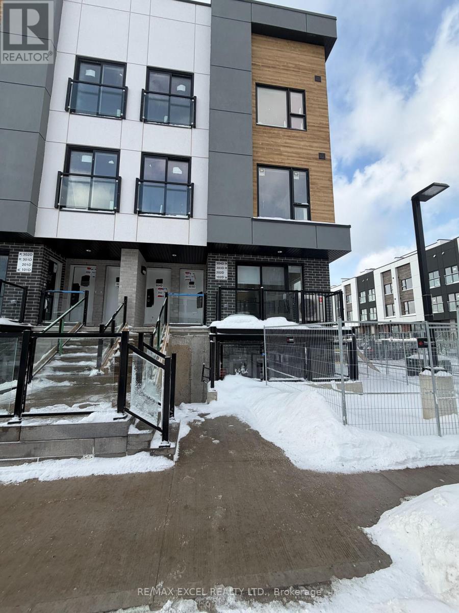 Townhouse at 16 MELBOURNE AVENUE, St. Catharines (E. Chester)
