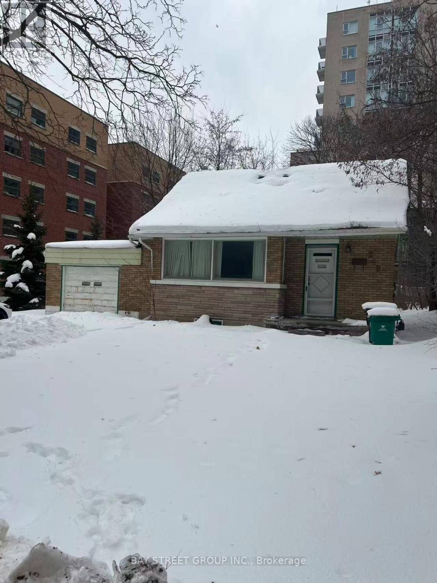 Detached at 249 SUNVIEW STREET, Waterloo