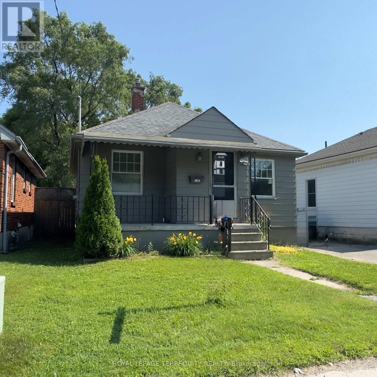 Detached at 1181 FLORENCE STREET, London East (East M)