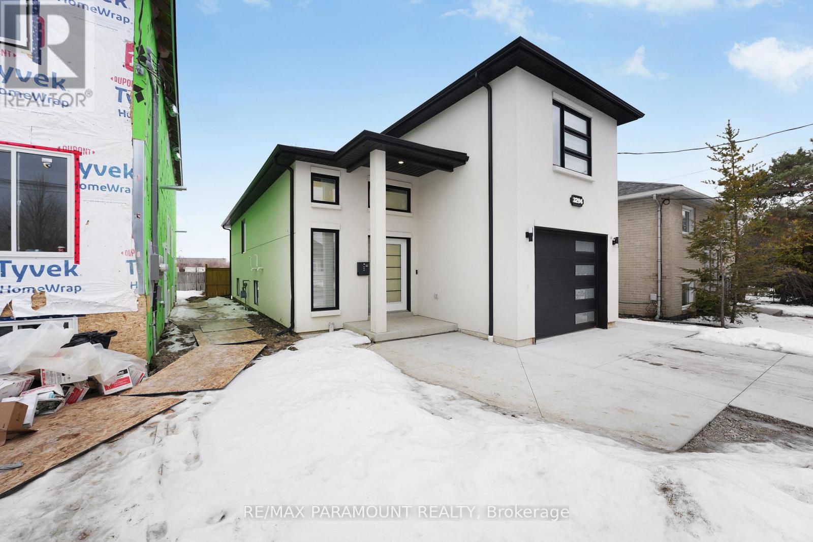 Detached at 3294 RIBERDY ROAD, Windsor