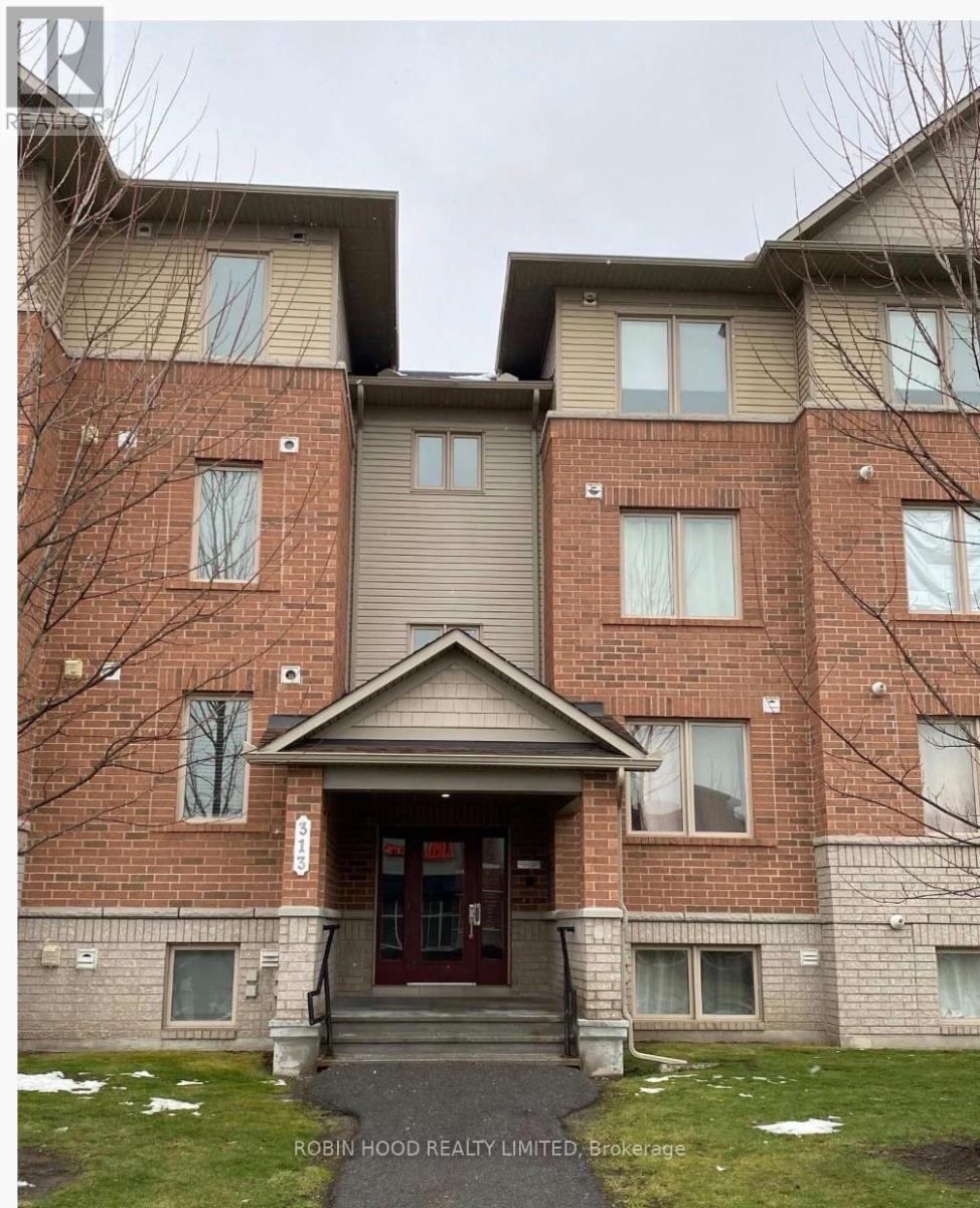 Apartment at UNIT 6 - 313 CRESTHAVEN DRIVE, Ottawa