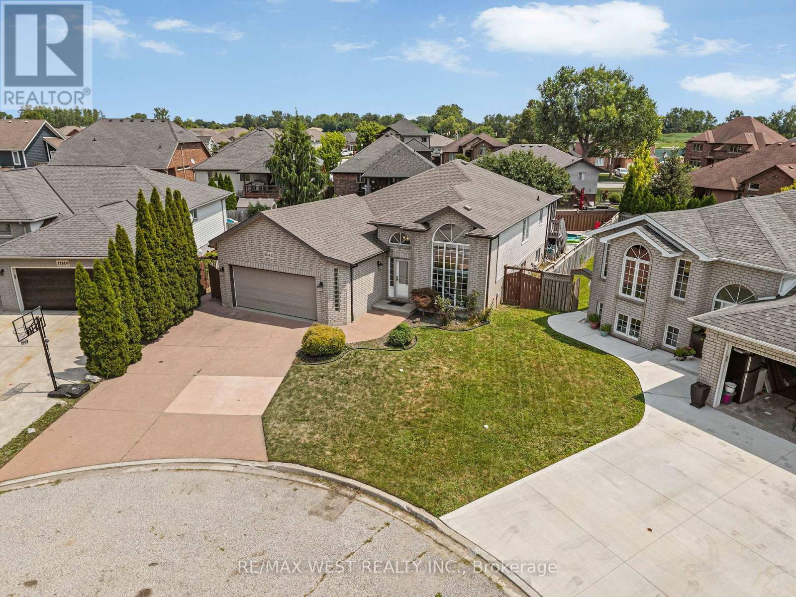 Detached at 11143 ANCONA CRESCENT, Windsor