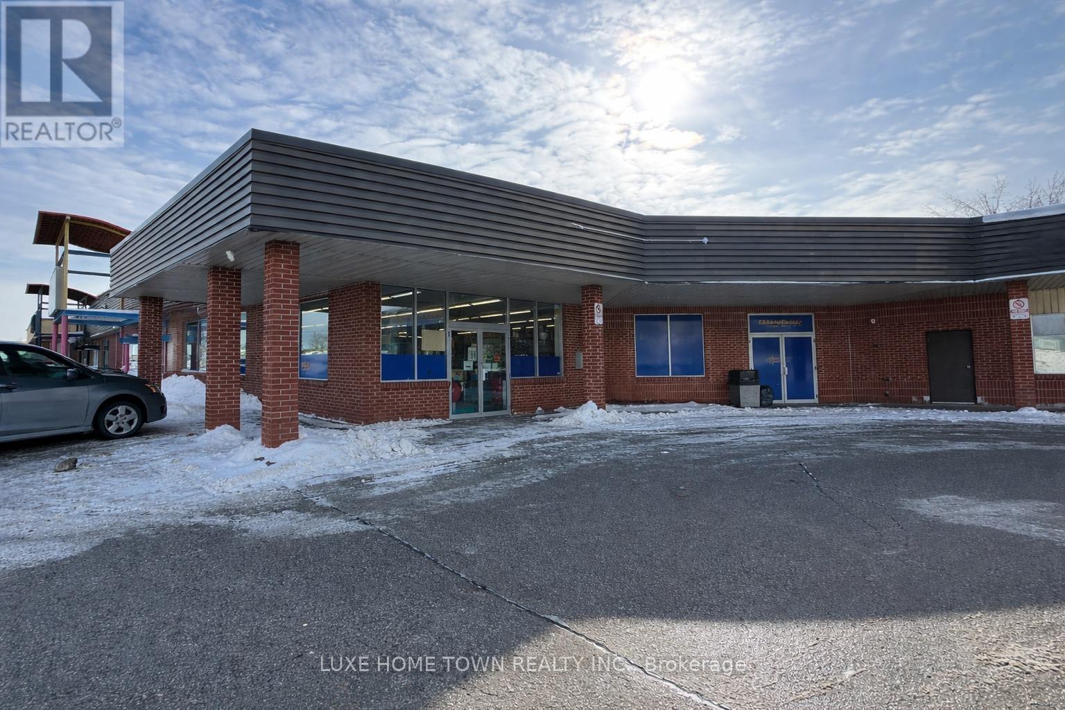 Other at 735 TOWER STREET S, Centre Wellington (Fergus)